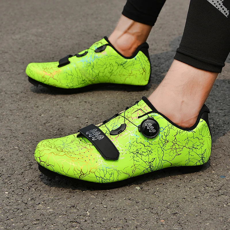 New Cycling Shoes Men Self-Locking Road Cycling Shoes Outdoor Mountain Cycling Sports Shoes Women Indoor Spinning Cycling Shoes