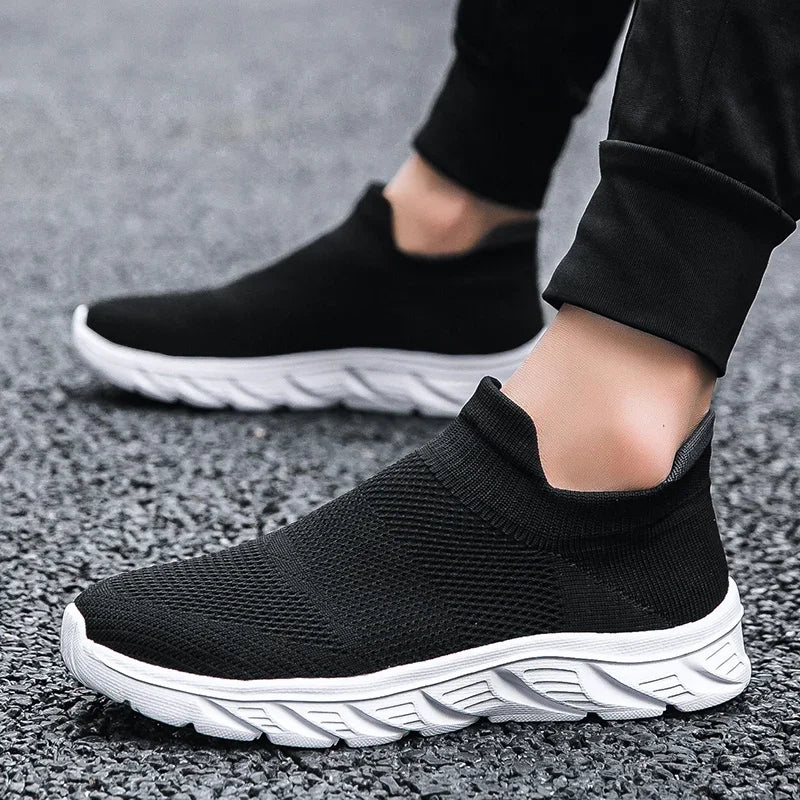 Breathable Men Casual Shoes Lightweight Male Vulcanized Shoes Outdoor Platform Men's Loafers Soft Mesh Flats Non-slip Sneakers