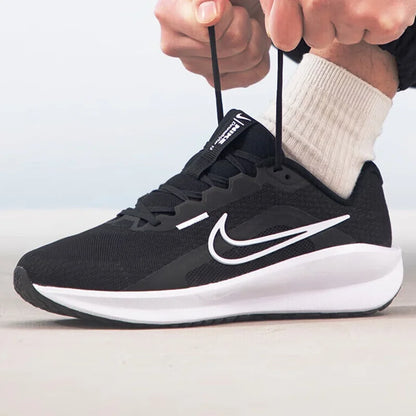 Nike Downshifter 13Wide Lightweight, Comfortable, Professional Road Running Shoes for Men Fj1284-001