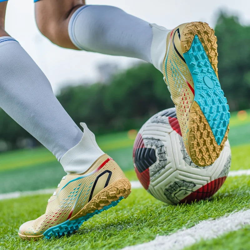 New Men Soccer Shoes Men Grass Breathable Soft Outdoor Football Shoes Cleats Long Spikes Comfortable Training Sport Shoes Men