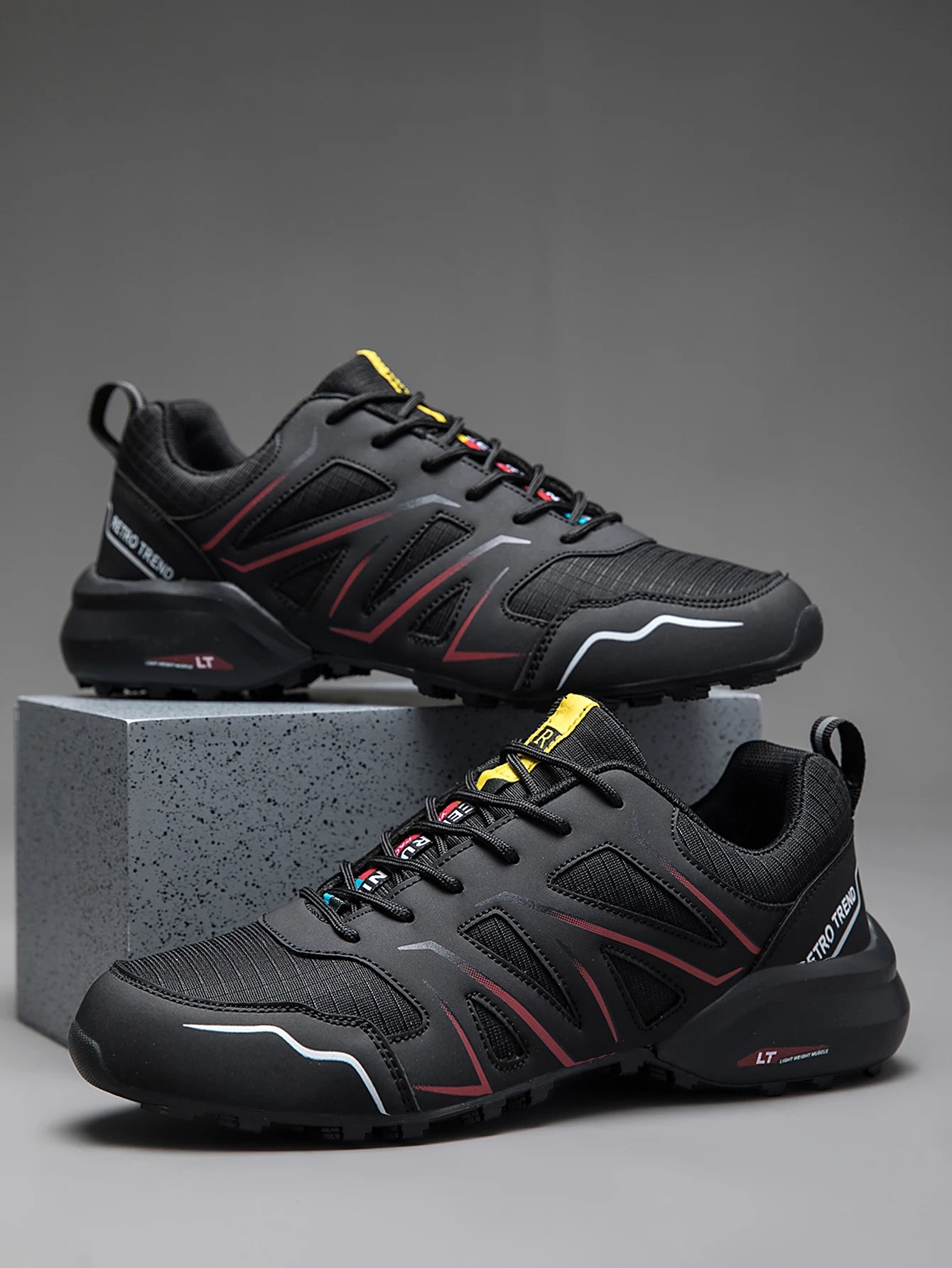 Men's Large Size Outdoor Hiking And Running Shoes Comfortable Casual Versatile Fashionable Sports Shoes for Couples Training