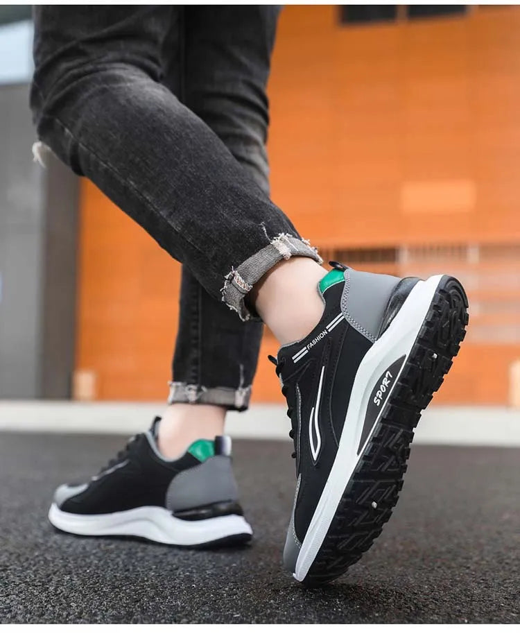 Men's Fashionable Korean Style Lace-Up Casual Running Shoes Comfortable Breathable Thick Bottom Sports Sneakers
