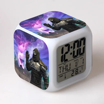 Despertador Fortnite Cute Fashion Cartoon Personalizado Criativo Kawaii Minimalista LED, Presente de Aniversário para Amigos