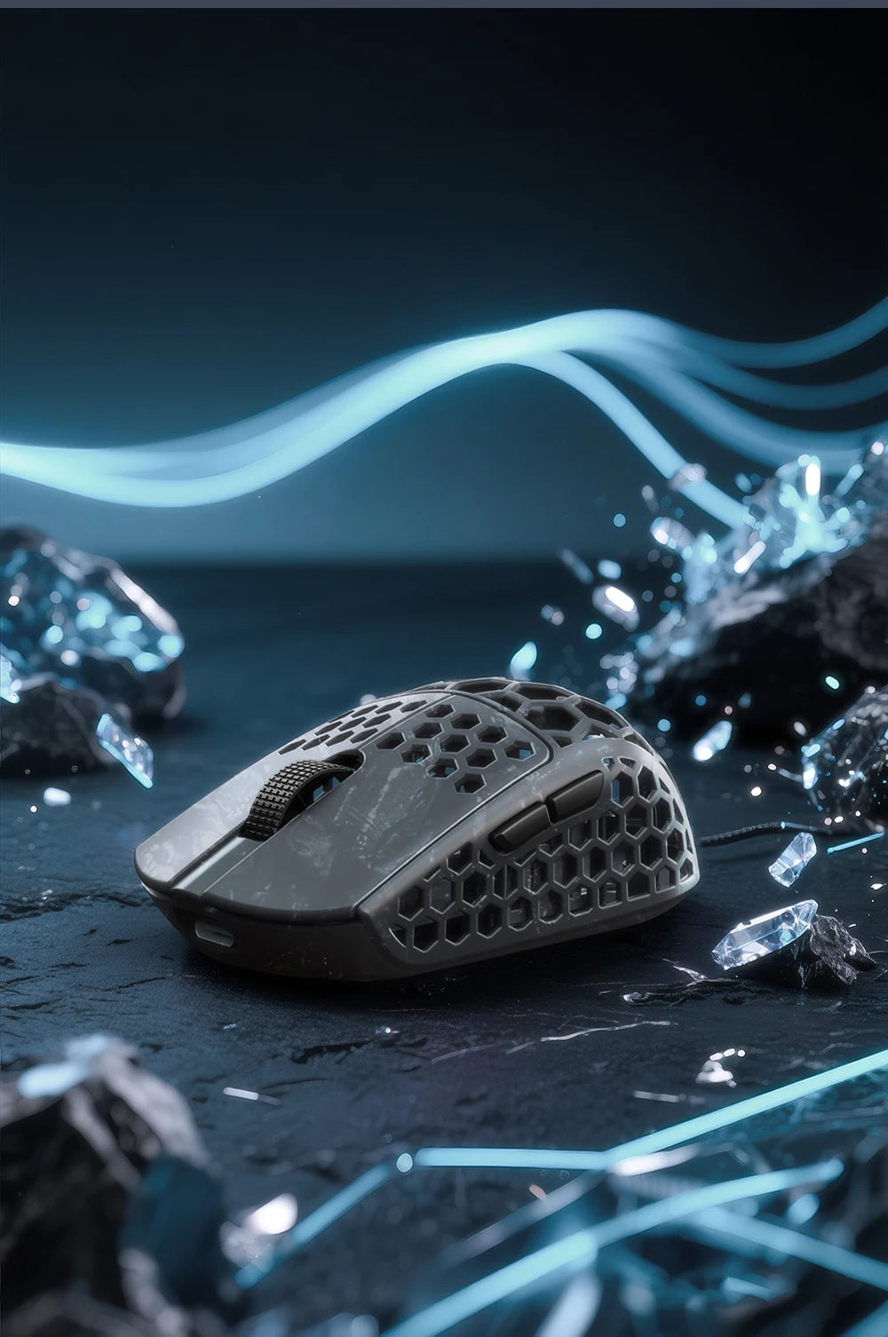 Rato Gaming Sem Fios Darmoshark M5Air em Fibra de Carbono Forjada 8K, PAW3950, 30K DPI, para Mãos Pequenas, Pegada Fingertip, Macros de Jogo, Leve
