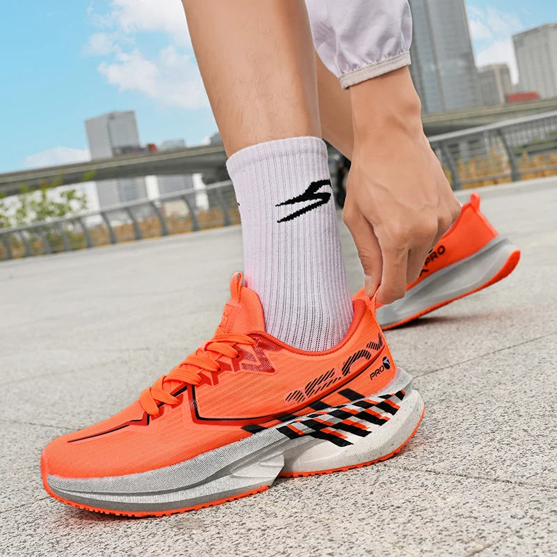Men's Sports Shoes New Marathon Casual Sports Lightweight Running Shoes Youth Comfortable Mesh Cushioning Outdoor Fitness Shoes