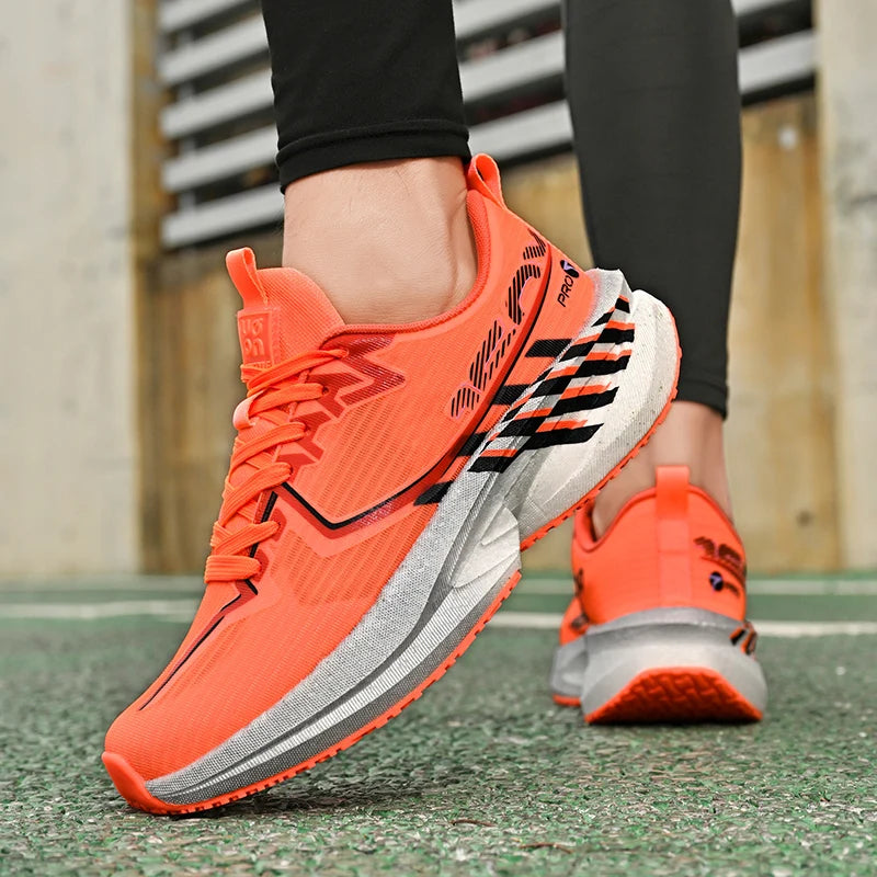Men's Sports Shoes New Marathon Casual Sports Lightweight Running Shoes Youth Comfortable Mesh Cushioning Outdoor Fitness Shoes