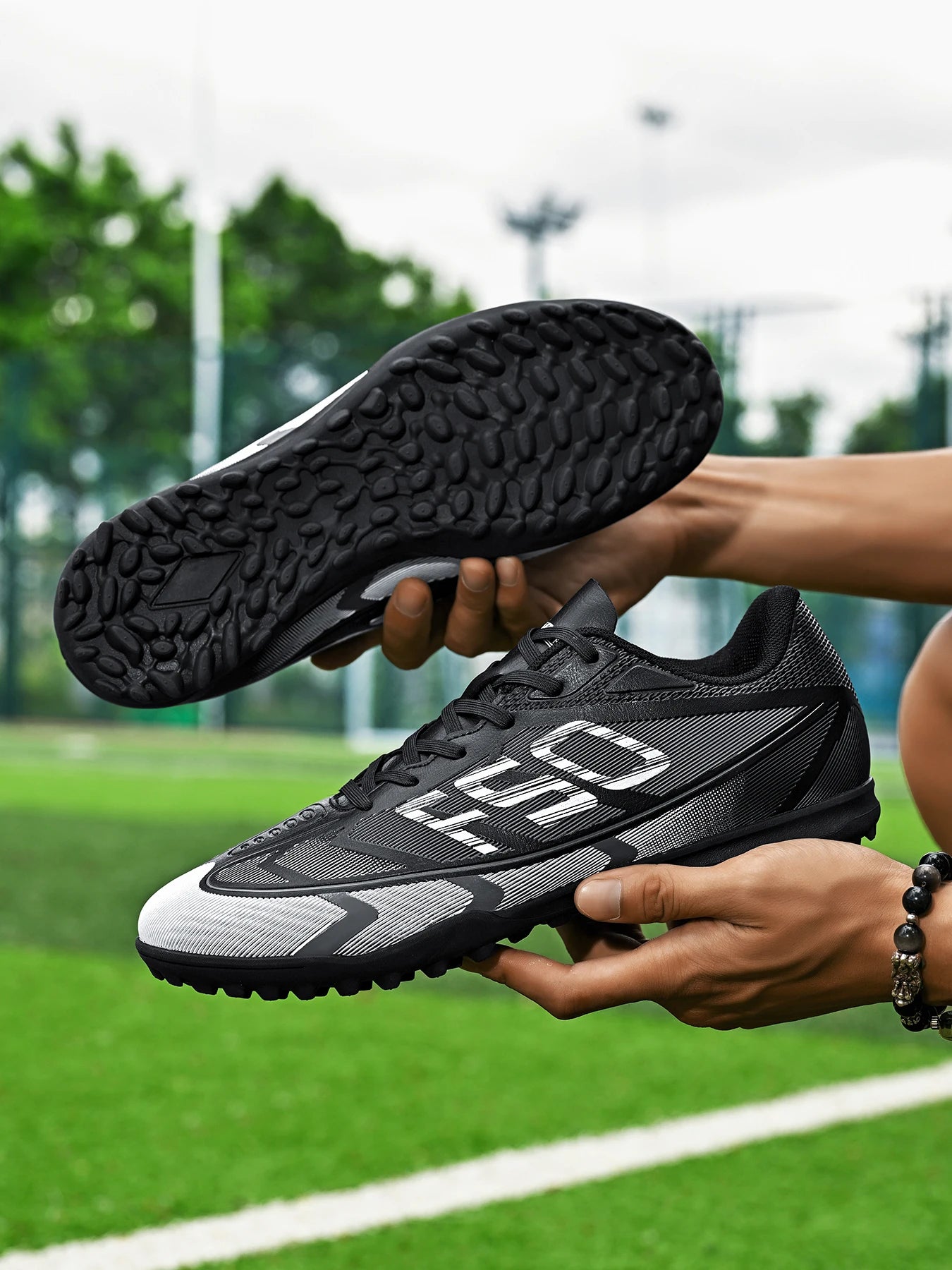 Breathable TF Soccer Shoes Men Women Kids PU+Fabric Non-Slip Wear-Resistant Rubber Sole Training Shoes