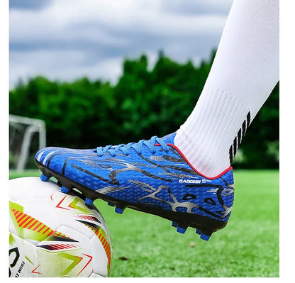 New Men Football Boots TF Sport Training Soccer Shoes Kids Ultralight Breathable Professional Sneakers Unisex Grass Cleats Match