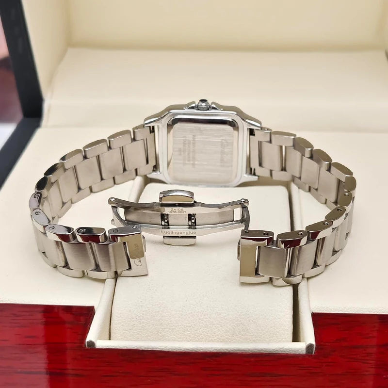 New Style Light Luxury Small Square Women's Watch, High-End Women's Watch with a Stylish Design, Luxurious, Fashionable, Casual, Simple, Compact, Trendy Watch for Female Students, European and American Style Quartz Wristwatch