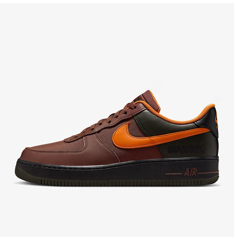 Nike Air Force 1 Sneakers sportive da uomo a tomaia bassa e resistenti CK2630-201