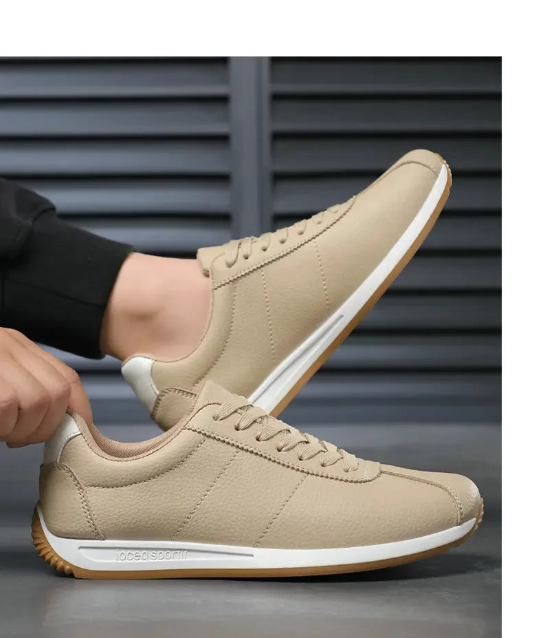 Leisure Running Summer Fashion Anti Slip Mountaineering PU Leather Sports Shoes Tennis Trend  Hot Selling Men White Flat Shoes