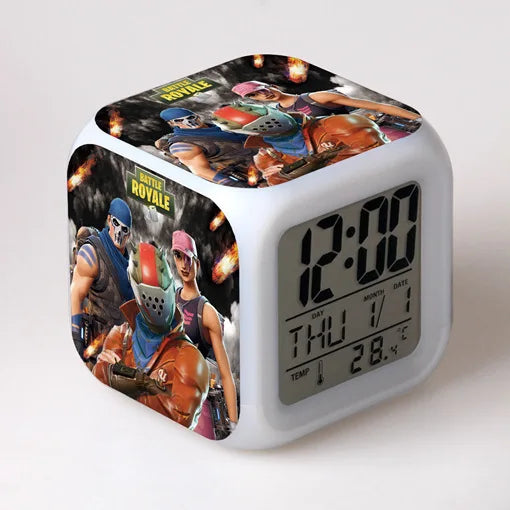Despertador Fortnite Cute Fashion Cartoon Personalizado Criativo Kawaii Minimalista LED, Presente de Aniversário para Amigos