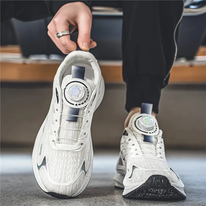 Letnie, oddychające, codzienne buty sportowe dla mężczyzn, nowe, modne i wszechstronne buty do biegania z oddychającą siateczką i obrotową klamrą, odpowiednie do uprawiania sportów na świeżym powietrzu i do codziennego noszenia