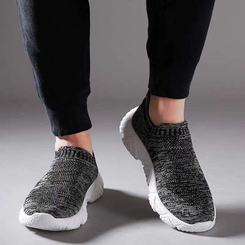 Camp Round Tip Black Boot Skateboarding Sneakers For Teens Run Shoes For Men Sports New Season Suppliers Imported