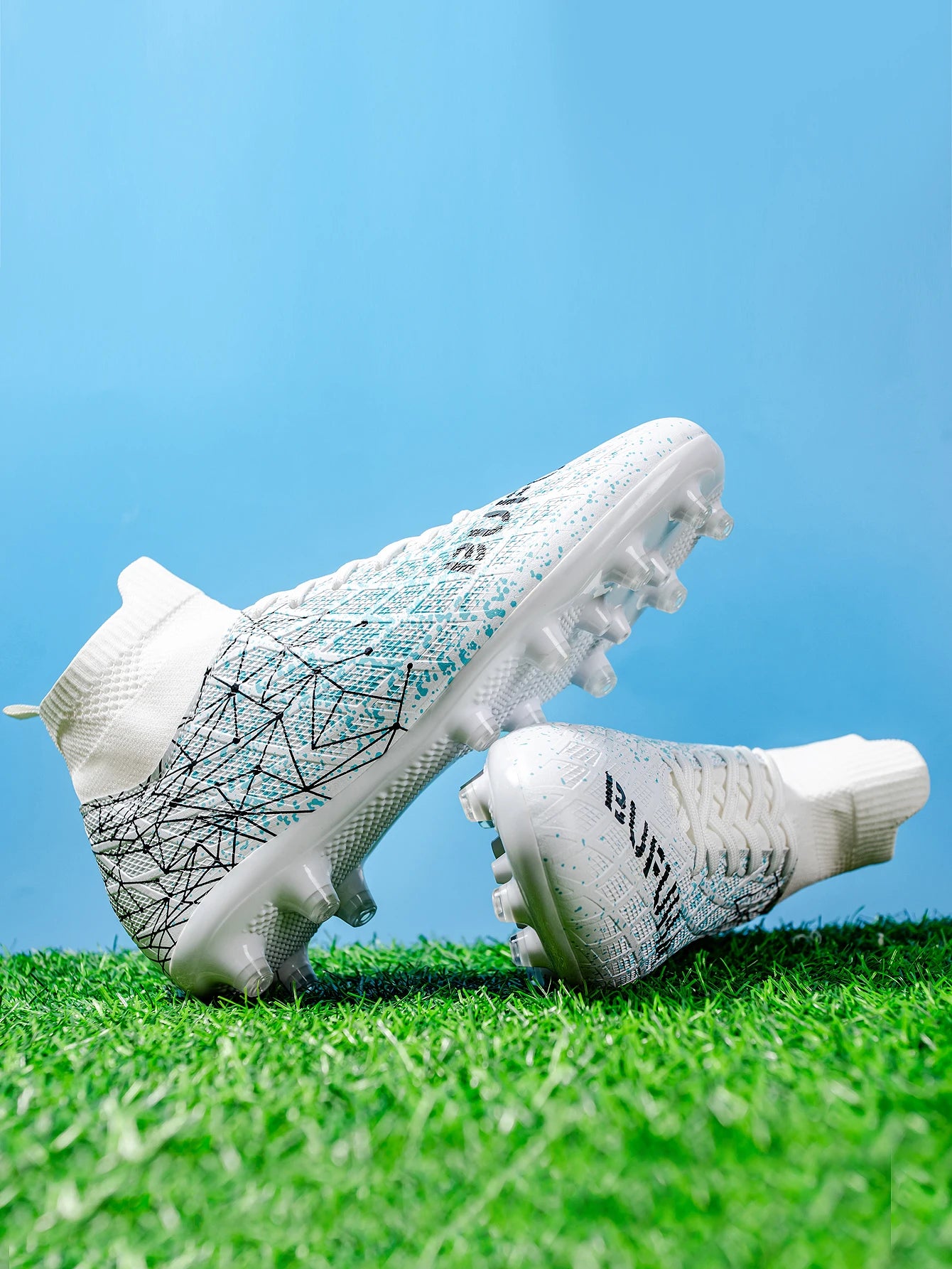 AG /FG Athletic Soccer cleats PU Fabric Comfort Upper TPU Anti-slip Long Studs Sole Reliable Quality Adult Kids Training Shoes