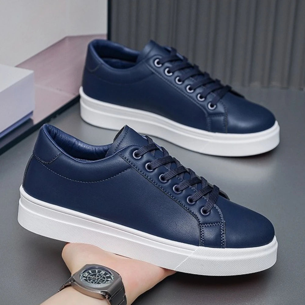 New Hot Selling Fashionable Men's Board Shoes Trendy White Shoes Student Sports  Leisure Shoes Versatile Men's Shoes