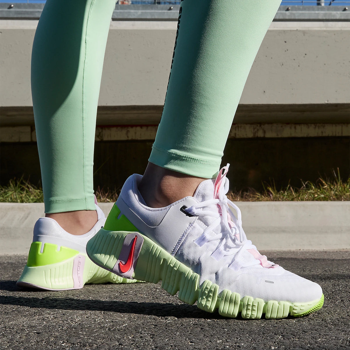 Originální dámské lehké sportovní tréninkové boty Nike Free Metcon 5 DV3950-104
