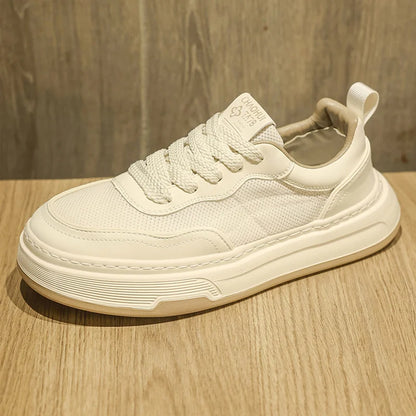 Sneakers da uomo ultraleggere in rete traspirante, scarpe casual alla moda con suola spessa, comode scarpe da ginnastica stringate per camminare tutti i giorni