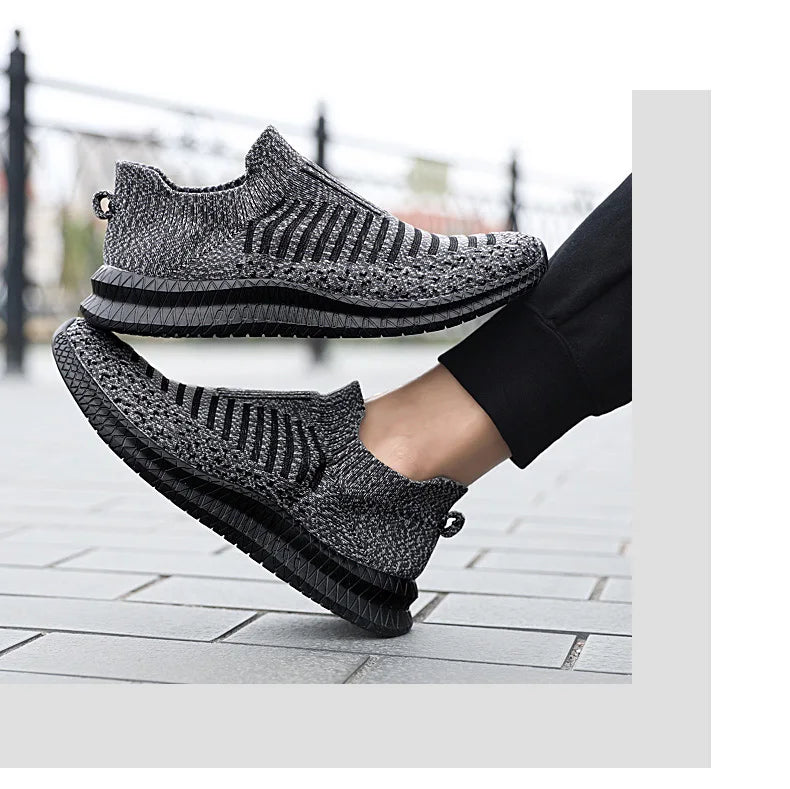 Buty męskie Oddychające męskie trampki Wygodne buty do biegania Tenisowe buty outdoorowe Buty wsuwane do chodzenia Buty do joggingu typu skarpeta