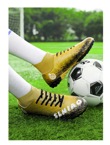 Men Soccer Shoes Kids Football Boots Women Professional Soccer Cleats Antiskid Chaussure Football TF/FG Outdoor Football Shoes