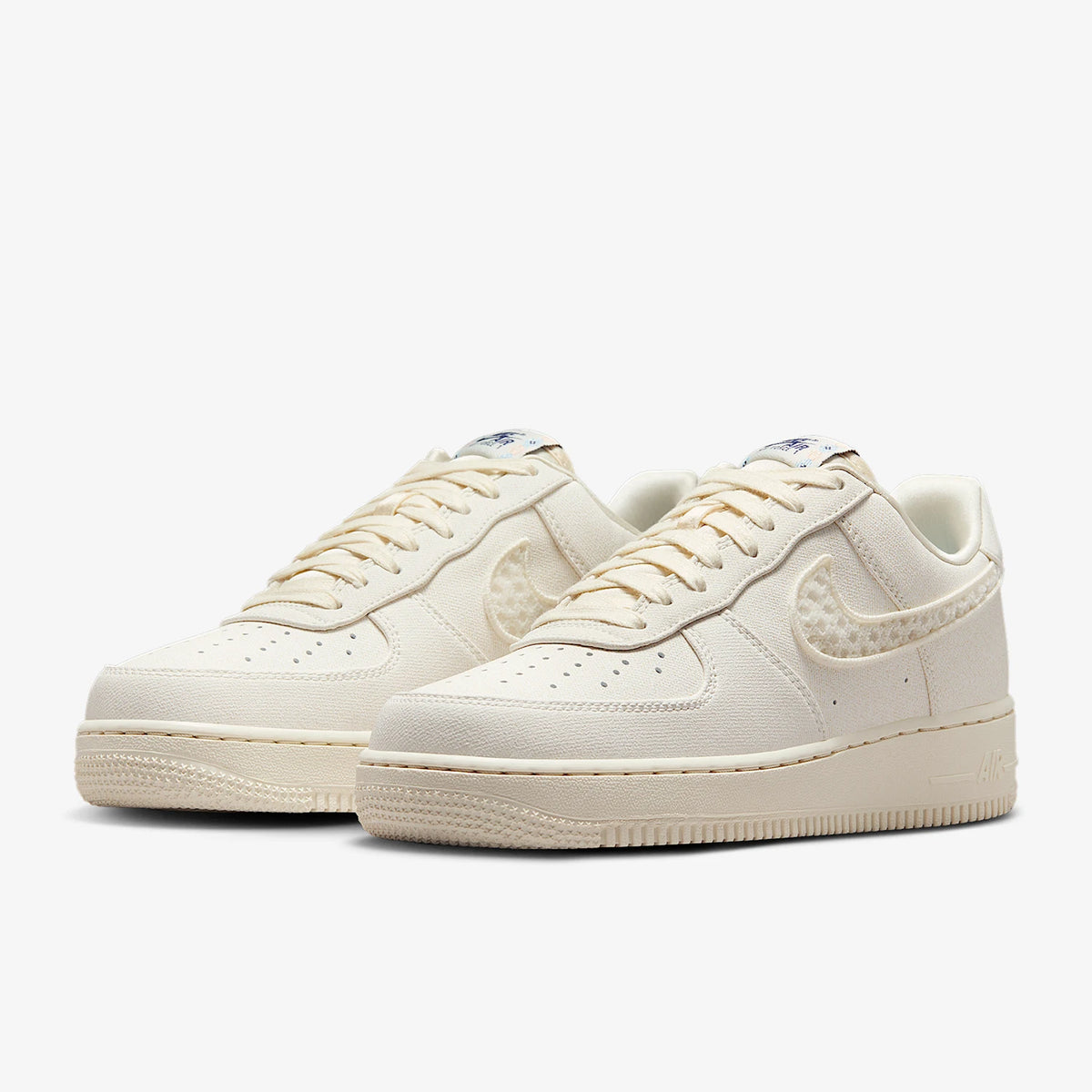 Nike genuine Air Force 1 Women's Classic Lightweight Casual Sneakers IH7351-010