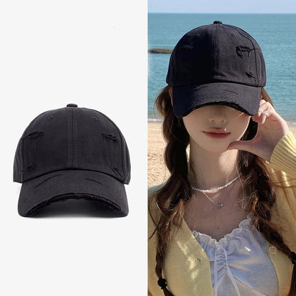 Ny vår- och sommarhatt för män och kvinnor i hiphop-stil, mångsidig, mjuk topp, böjd skärm, retrostil, sliten look med hål och duckbill-form