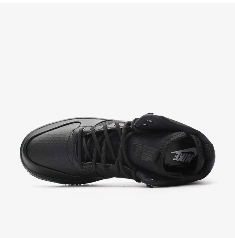Scarpe da sport e tempo libero classiche Nike Court Borough originali da uomo e da donna AA0547-002