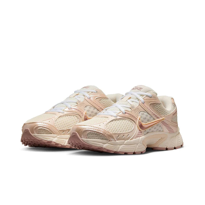 Damskie buty do biegania Nike V5 RNR Mesh Retro – przewiewne buty codzienne w stylu „dad shoes” IH5088-001