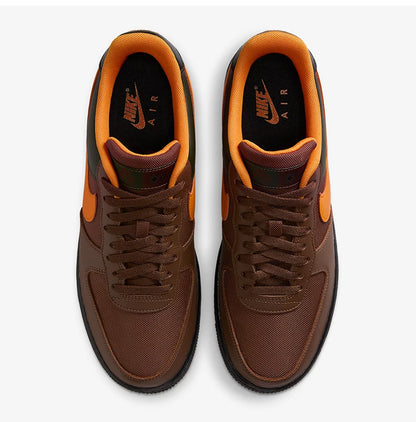 Nike Air Force 1 Sneakers sportive da uomo a tomaia bassa e resistenti CK2630-201