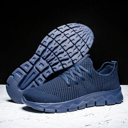 Men's shoes Four Seasons new plus size Flying weaving Lightweight Breathable Casual Sports Shoes Soft Sole Outdoor Running Shoes