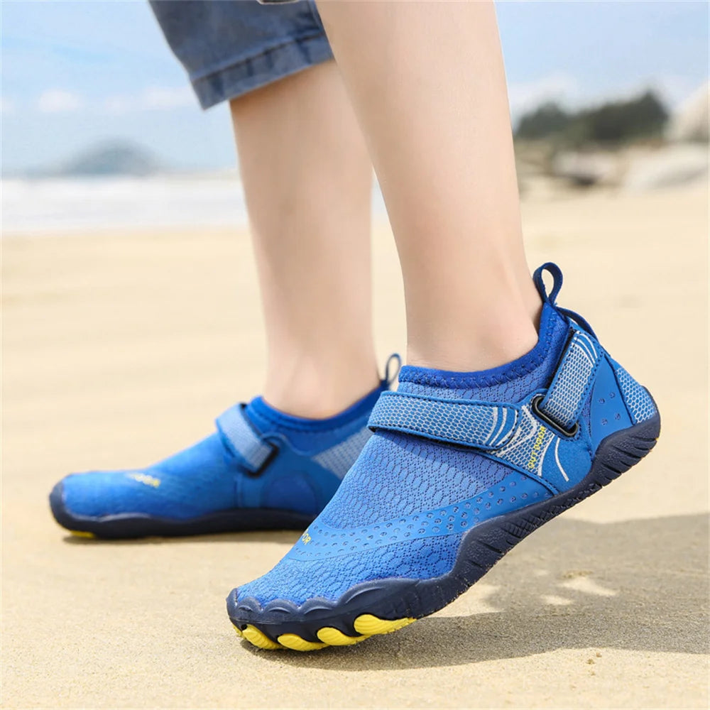 Kids Aqua Shoes Summer Beach Five Fingers Barefoot Water Shoes Swimming Lightweightl Non-slip Seaside River Children Sneakers