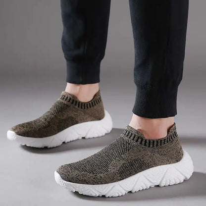 Camp Round Tip Black Boot Skateboarding Sneakers For Teens Run Shoes For Men Sports New Season Suppliers Imported