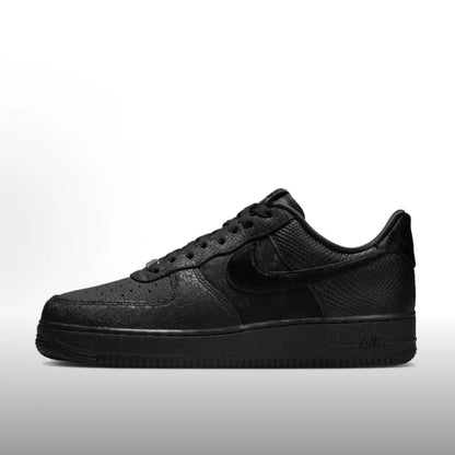 Nike Air Force 1 '07 Unisex Sneakers iconic Design & All-Day Comfort Casual Street Style HQ1977-001