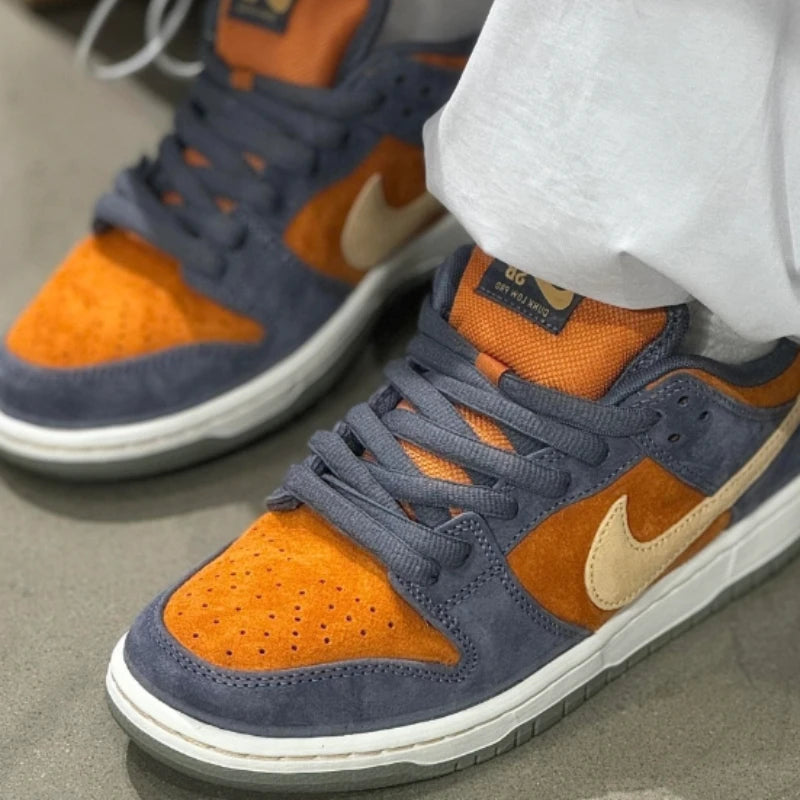Nike SB Dunk Low Light Carbon Monarch Men Women Vintage Casual Skateboarding Shoes Unisex Anti-Slip Streetwear HF3063-002