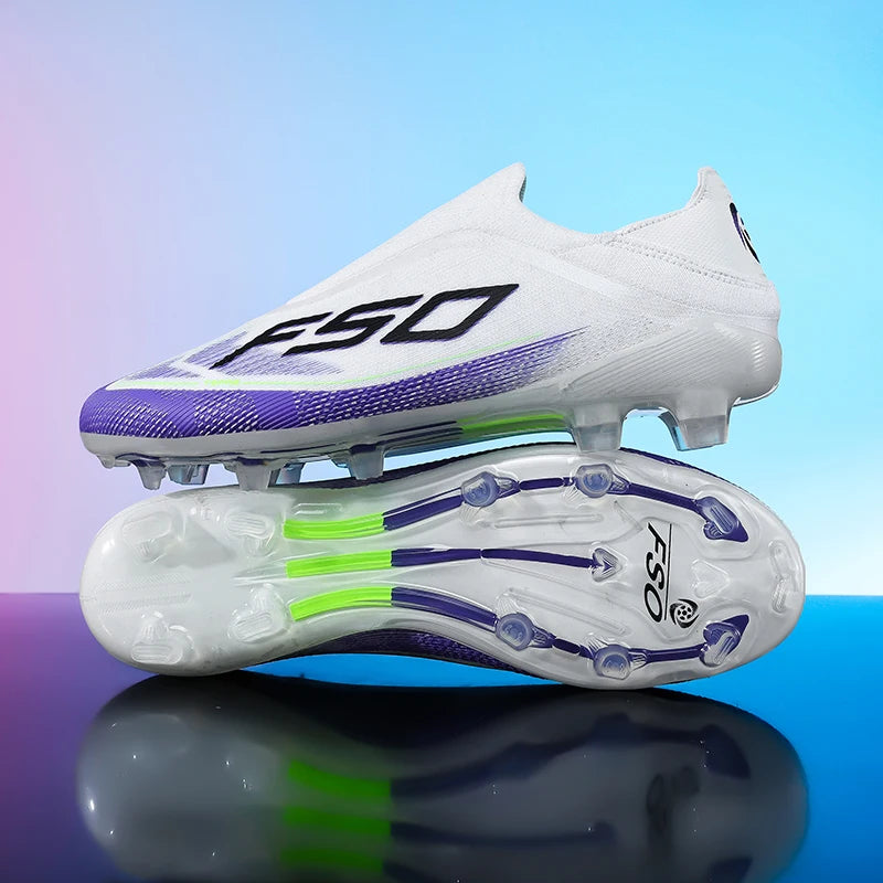 Nuove scarpe da calcio da uomo per futsal e outdoor, sneakers da partita su erba antiscivolo, scarpe da calcio di alta qualità con tacchetti, modello alto leggero best-seller