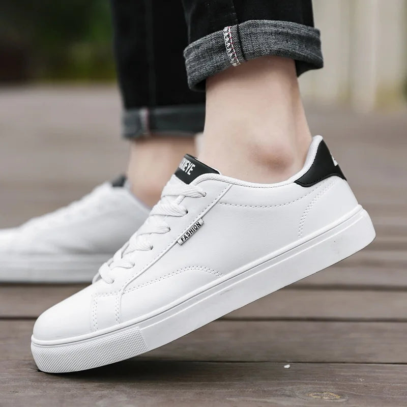 Scarpe da skateboard casual da uomo, scarpe bianche, scarpe da tempo libero per attività all'aperto, sneakers, scarpe da passeggio traspiranti, scarpe basse, Chaussure Homme 39-48