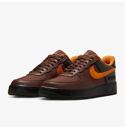 Nike Air Force 1 Sneakers sportive da uomo a tomaia bassa e resistenti CK2630-201