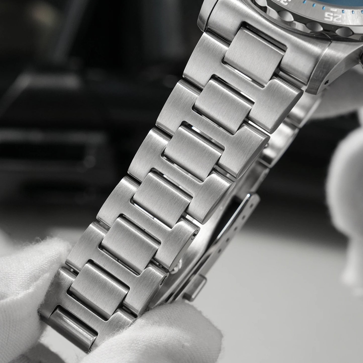Militado ML20 39mm Men Watch PT5000 Automatic Movement Sapphire Luminova Watches Stainless Steel 200m Waterproof Wristwatch