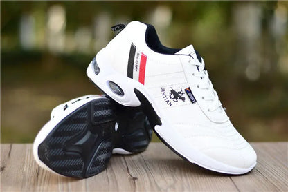 Baskets en cuir pour homme Chaussures décontractées et polyvalentes Chaussures de course d'extérieur antidérapantes Chaussures de skate tendance pour homme Zapatos Homme